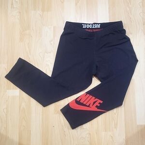NIKE Capris Athletic Leggings Black and Red Size Medium